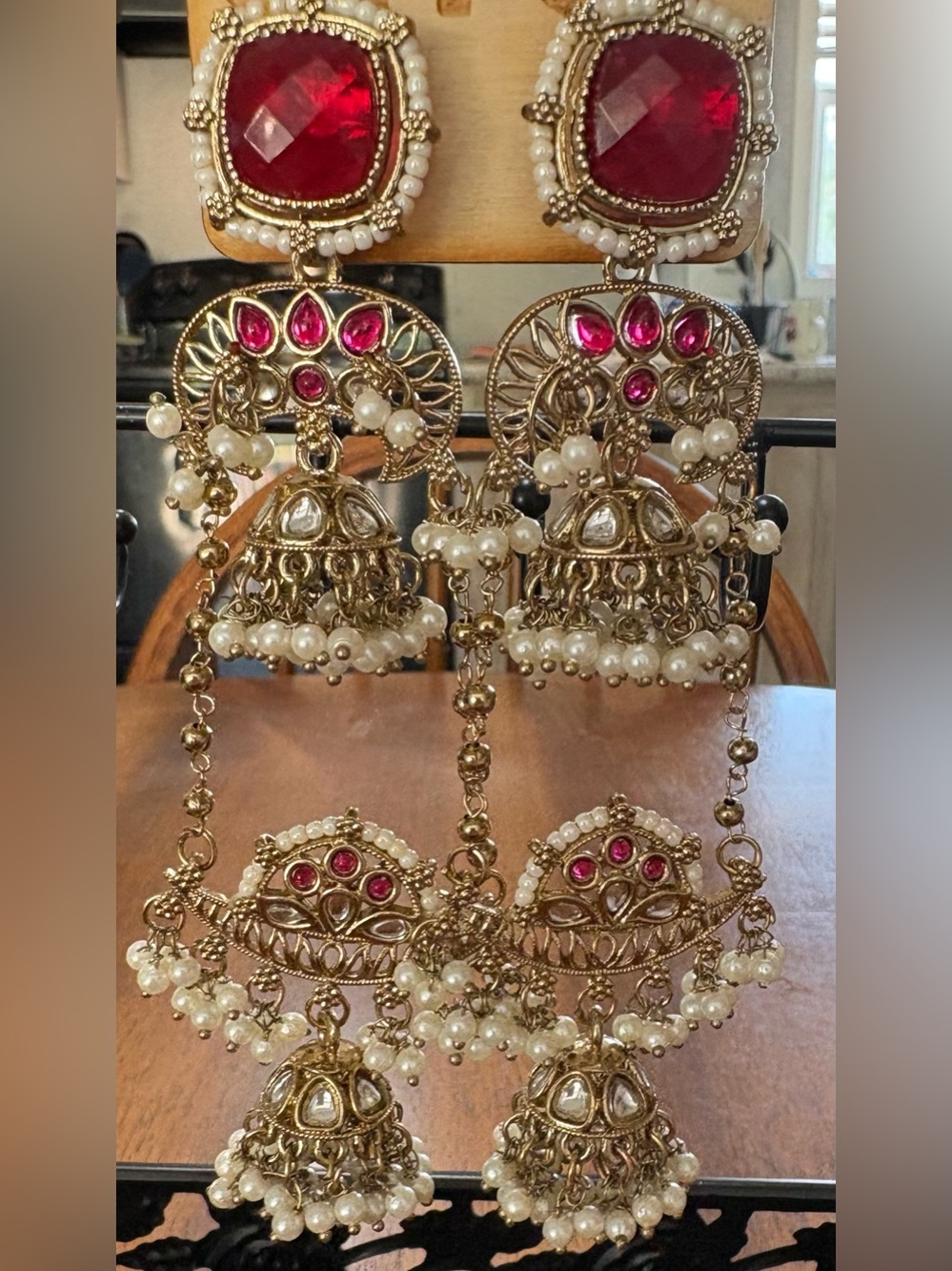 NWOT Handmade India Earrings 25.